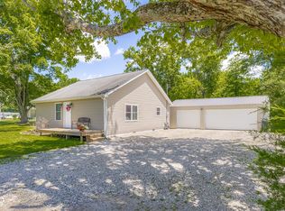 8951 S State Road 58, Columbus, IN 47201