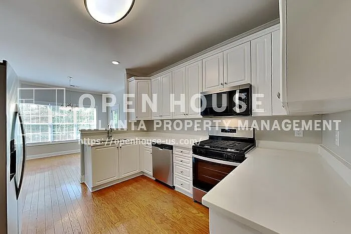 3761 Carmen Ct SW — Photo 6