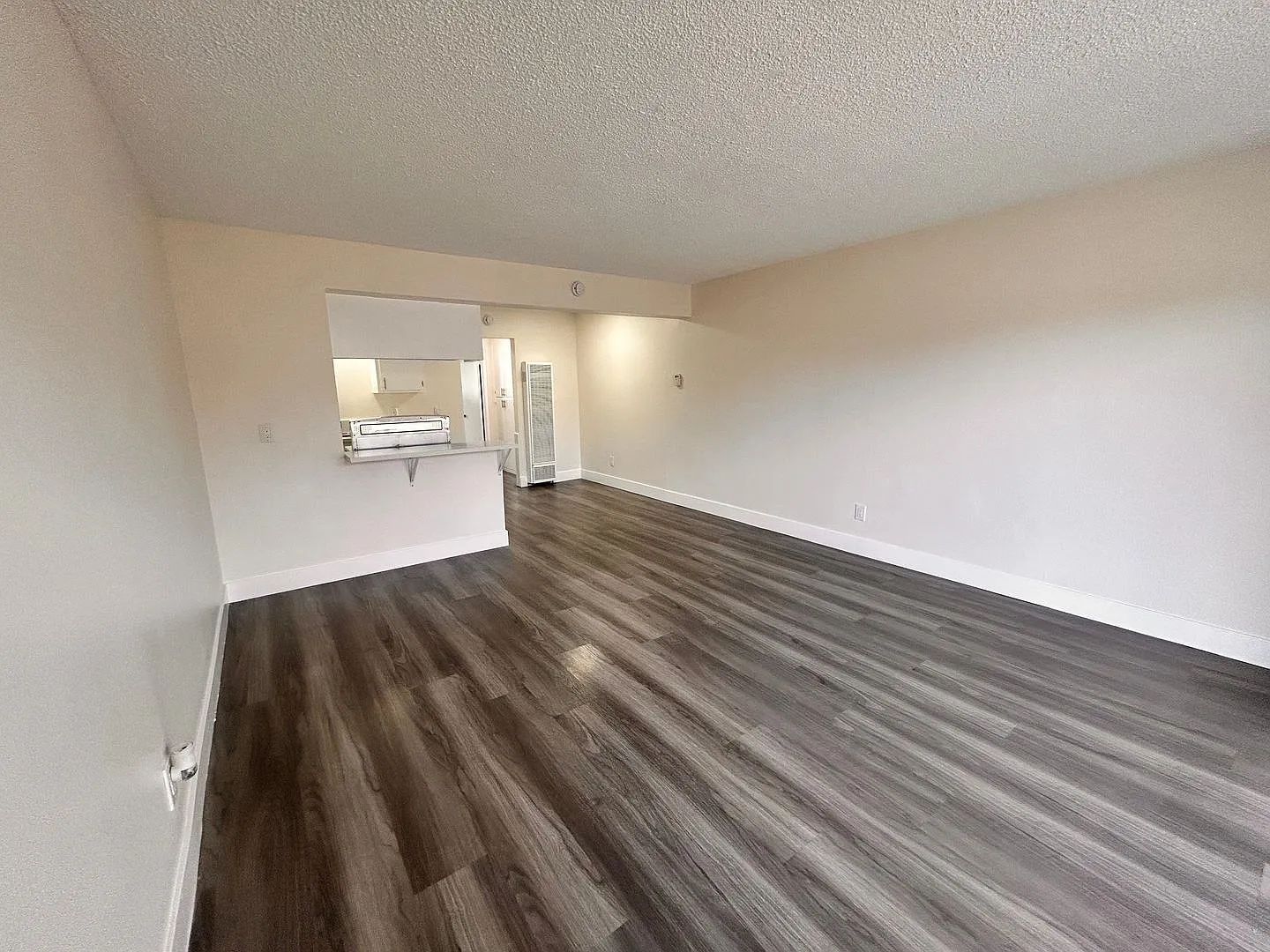 6128 Gotham St — Photo 1
