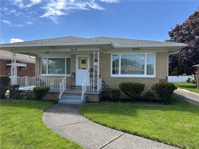 66 Ceil Dr, Cheektowaga, NY, 14227