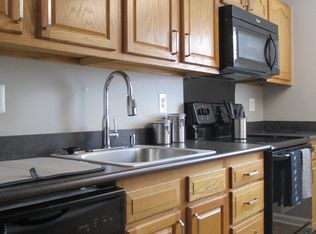 4 Highhaven Pl APT 2D, Nottingham, MD 21236