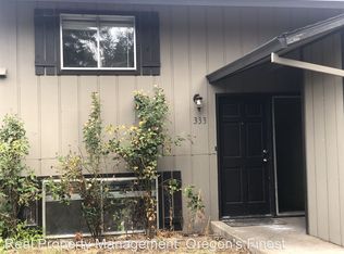 333 SW Lakeshore Dr, Estacada, OR 97023