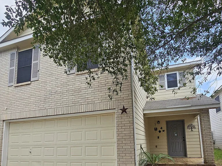 8222 Willow Country — Photo 1