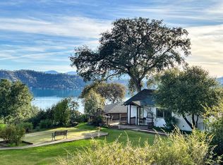 11613 Lakeview Dr, Clearlake Oaks, CA 95423