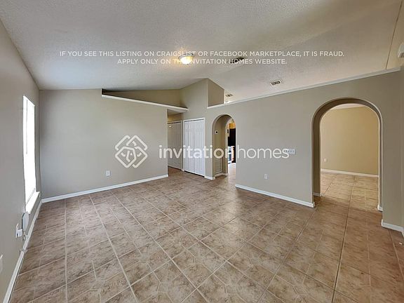 4th image of 1003 Embrun Ct
