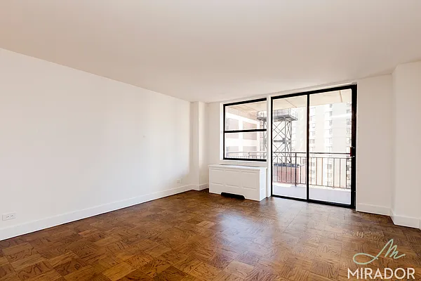 Rented by Mirador Real Estate | media 32