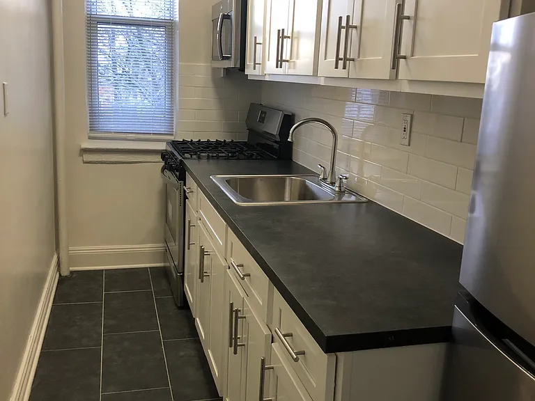 317 Union St #B5 — Photo 8