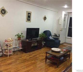 1130 Stadium Ave APT 2D, Bronx, NY, 10465