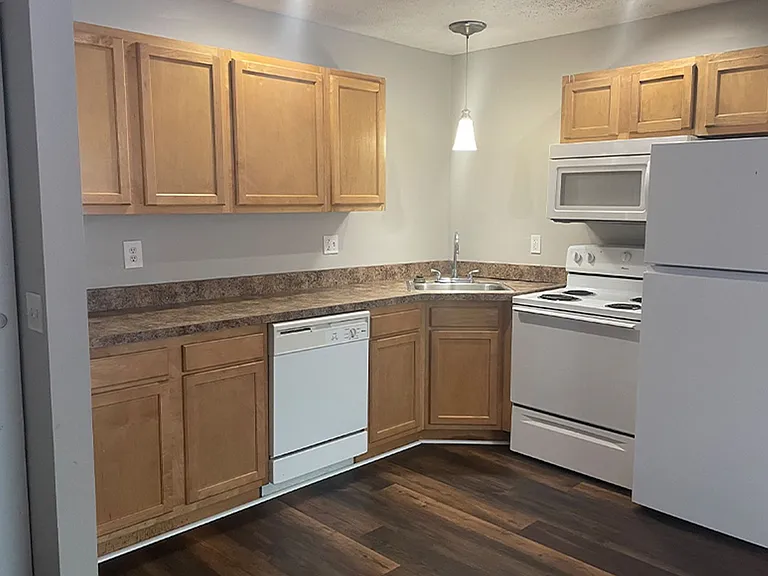 550 Lowell Ave — Photo 38