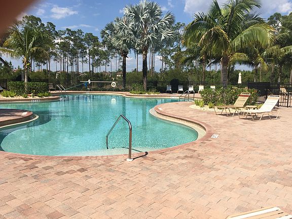 resort style complex pool