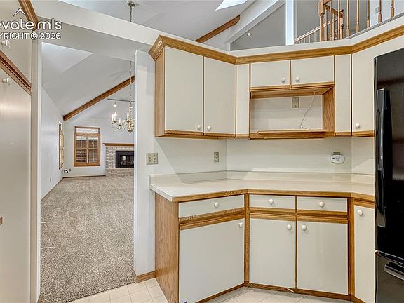 5th image of 2338 Wood Ave