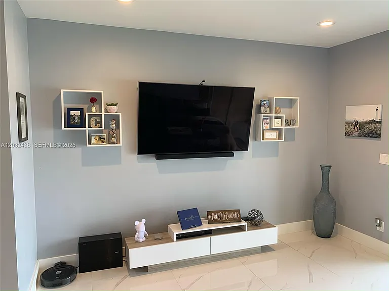 223 SW 120th Ave #0 — Photo 8
