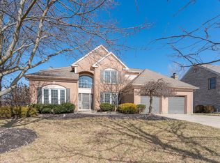 7386 Saint Ives Pl, West Chester, OH 45069