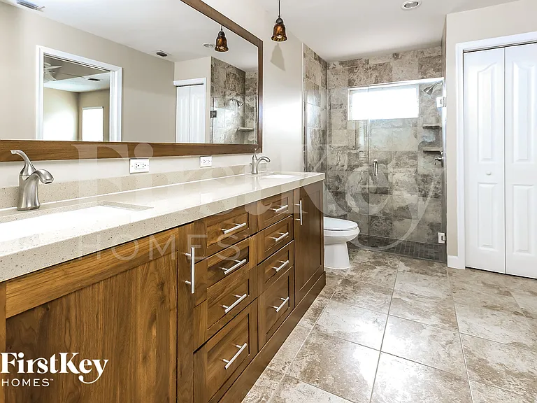 6484 Robinson St — Photo 10