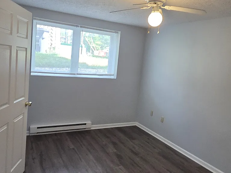 126 E Lorain St #1 — Photo 8