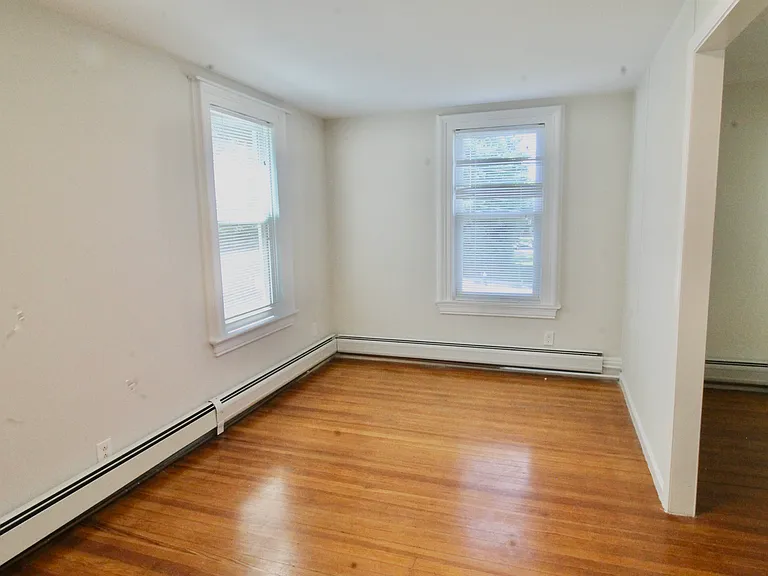 232-238 Claremont Ave #1 — Photo 19