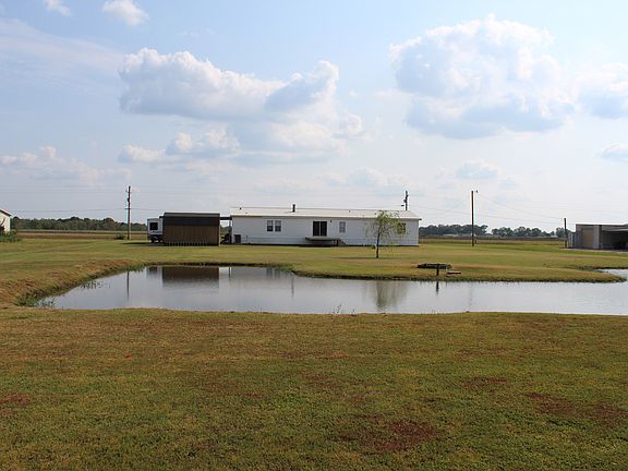 5th image of 2210 Ponderosa Dr