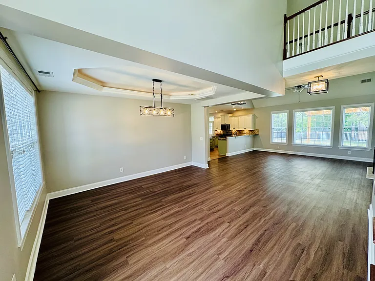 3571 Brampton Dr — Photo 7