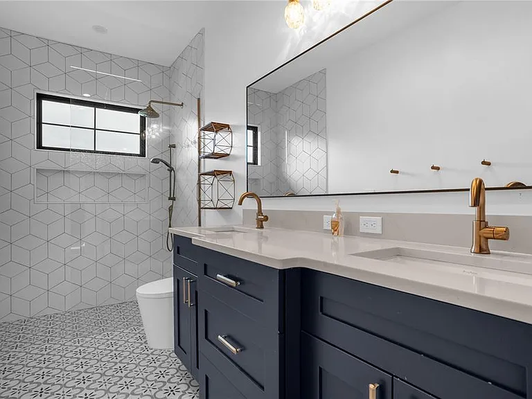1814 Barker Dr — Photo 70