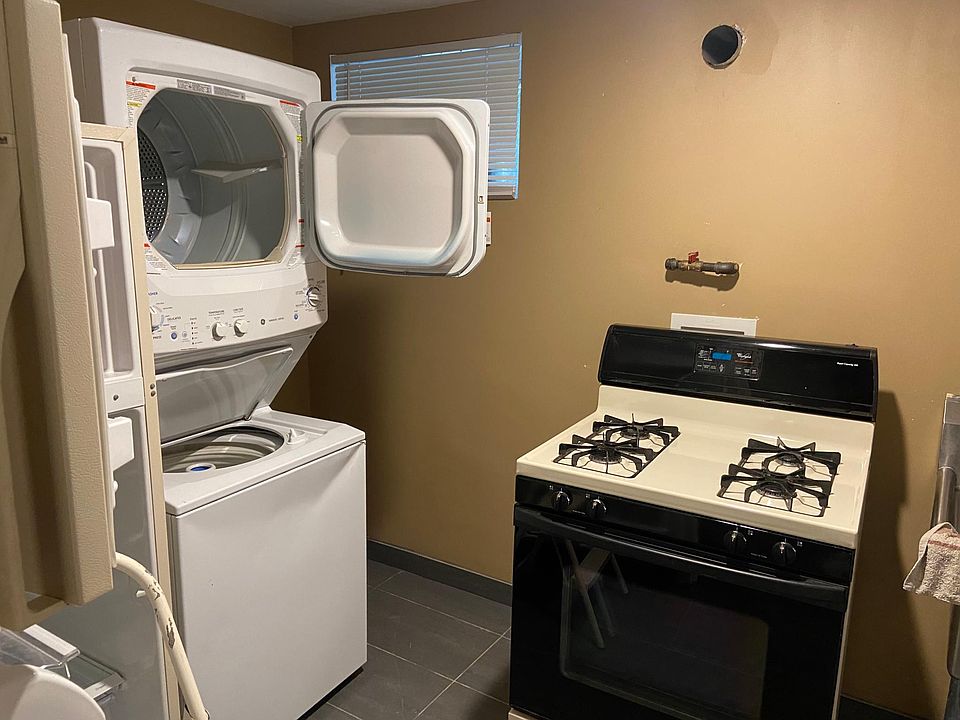 1st image of 4634 158th St #1