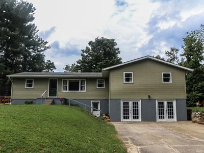 6715 E Gross Ln, Bloomington, IN, 47401
