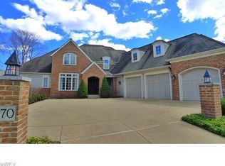 470 Bradford Ln, Aurora, OH 44202