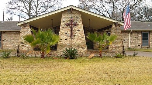 1st image of 1720 Sunbeam Dr