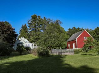 55 Baker St, Amherst, MA 01002