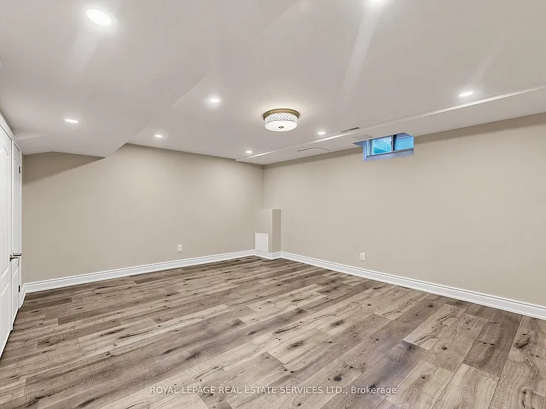 5837 Rainberry Dr — Photo 28
