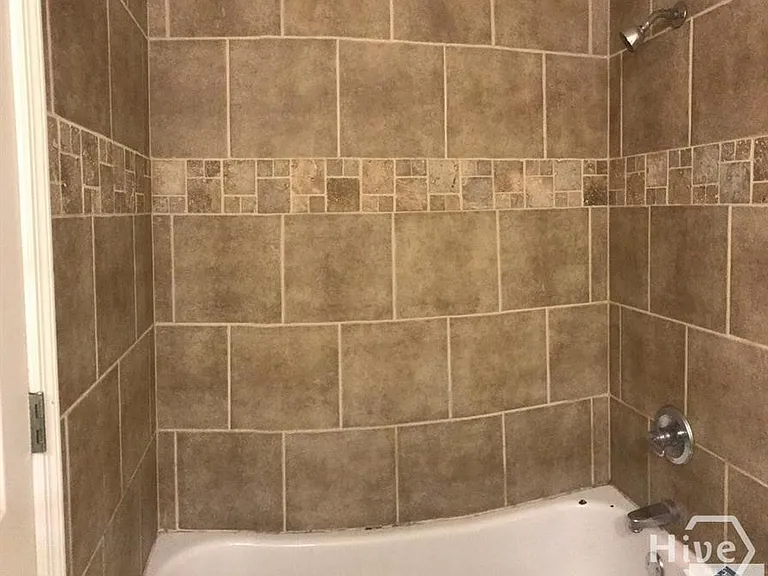 1055 Baxter St #408 — Photo 10