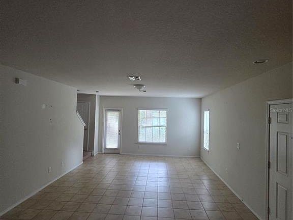 5th image of 4816 CHATTERTON WAY