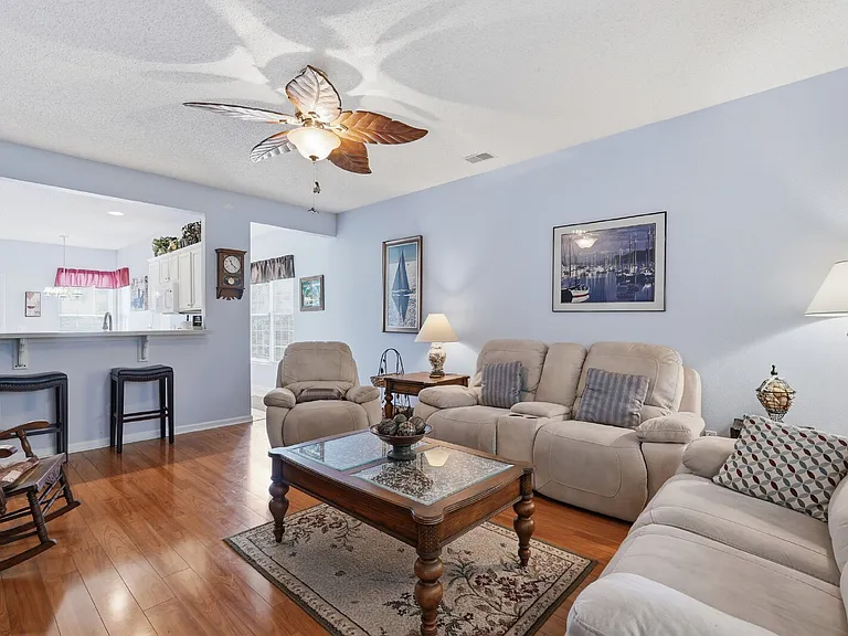 149 Lazy Daisy Dr — Photo 16