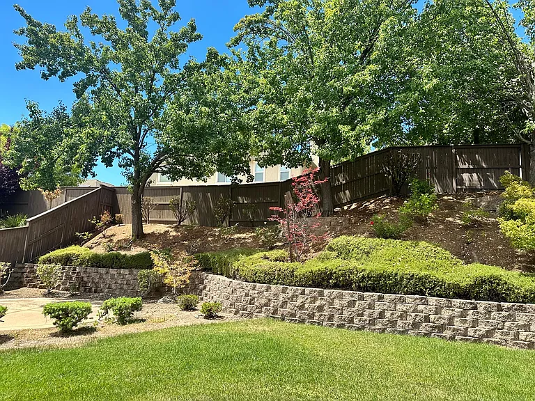 8054 Murcia Way — Photo 5