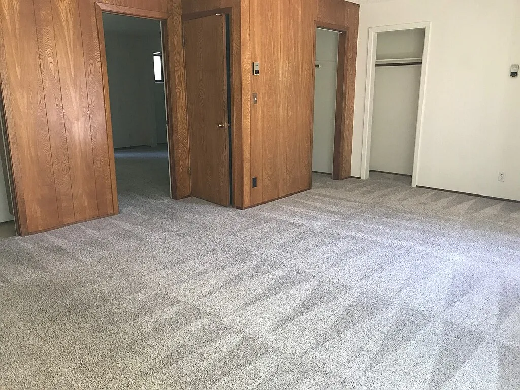 1 bed, 750 sqft, $2,200 — Photo 3
