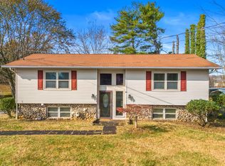 4174 Julian Ave, Morristown, TN 37814