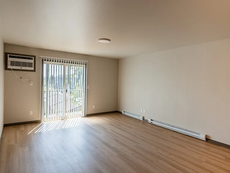 Fargo, ND Granger Court Apartments | Living