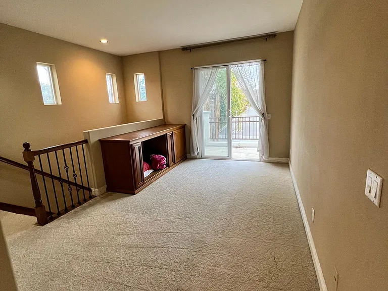 1540 Hillsborough St #1 — Photo 14