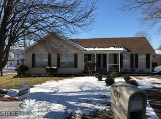 1013 Jacksons Valley Rd, Hermitage, TN 37076
