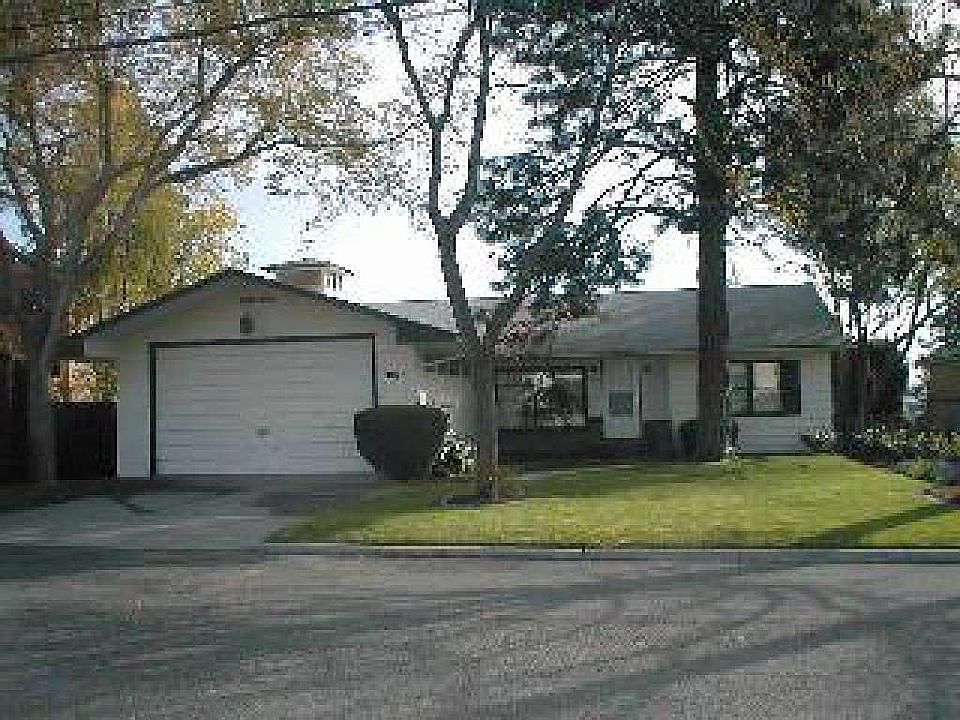 1st image of 1017 S Buena Vista Dr