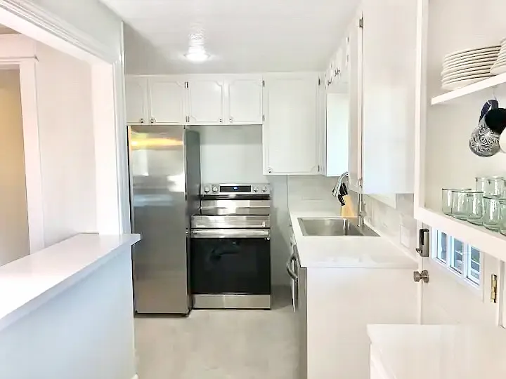 2075 Elanco Ave — Photo 4
