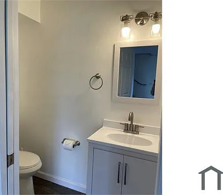 7405 Beverly Ln #202 — Photo 6
