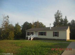 158 Wayside Dr, Reidsville, NC 27320