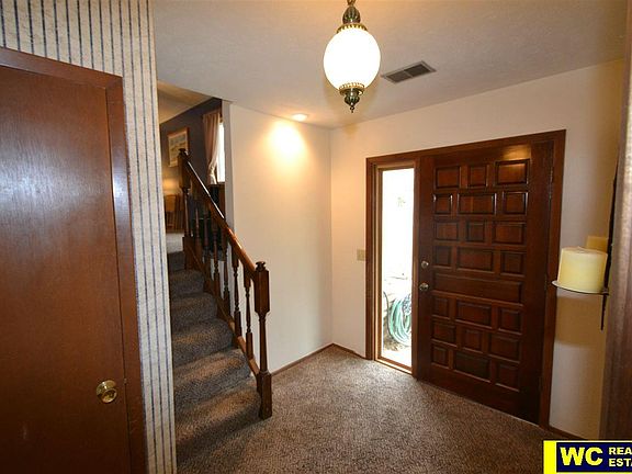 4th image of 10020 Emmet St