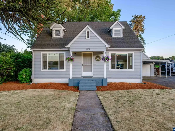 1901 Long St, Sweet Home, OR 97386