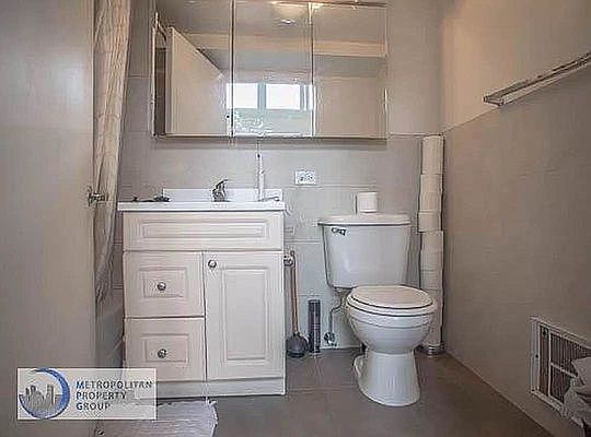 4th image of 56 Saint Marks Pl APT 9C