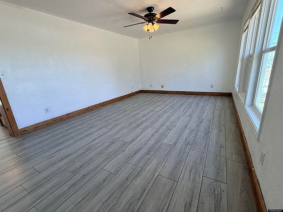 4th image of 236 14th St