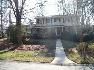 1695 Rochelle Dr, Atlanta, GA 30338