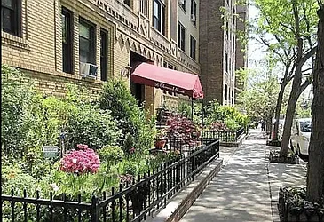 56 Glenwood Avenue, #42