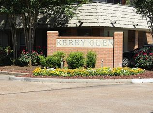 6447 Bayou Glen Rd, Houston, TX 77057