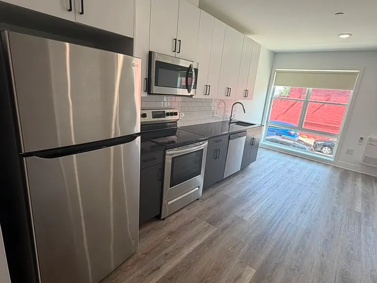 330 Cecil B. Moore Ave — Photo 26